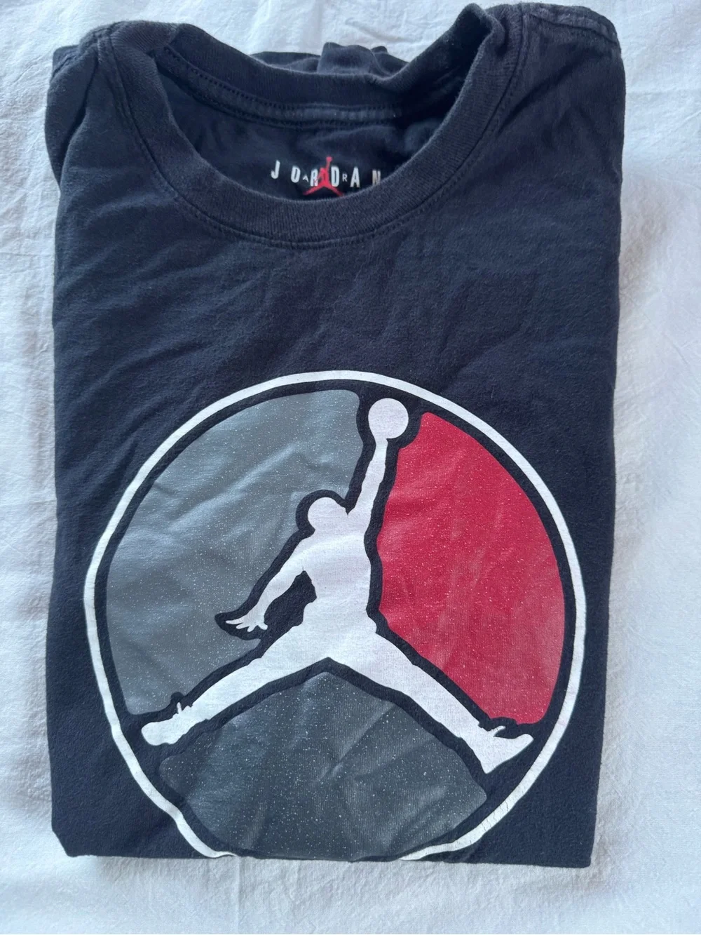 Nike Jordan T-shirt Short Sleeve Black And Red Design Size Small Made In Mexico